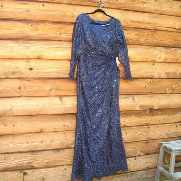 Mac Duggal 12412 Womens LONG SLEEVE RUCHED SEQUINED V-NECK GOWN Dress - Picture 6 of 15